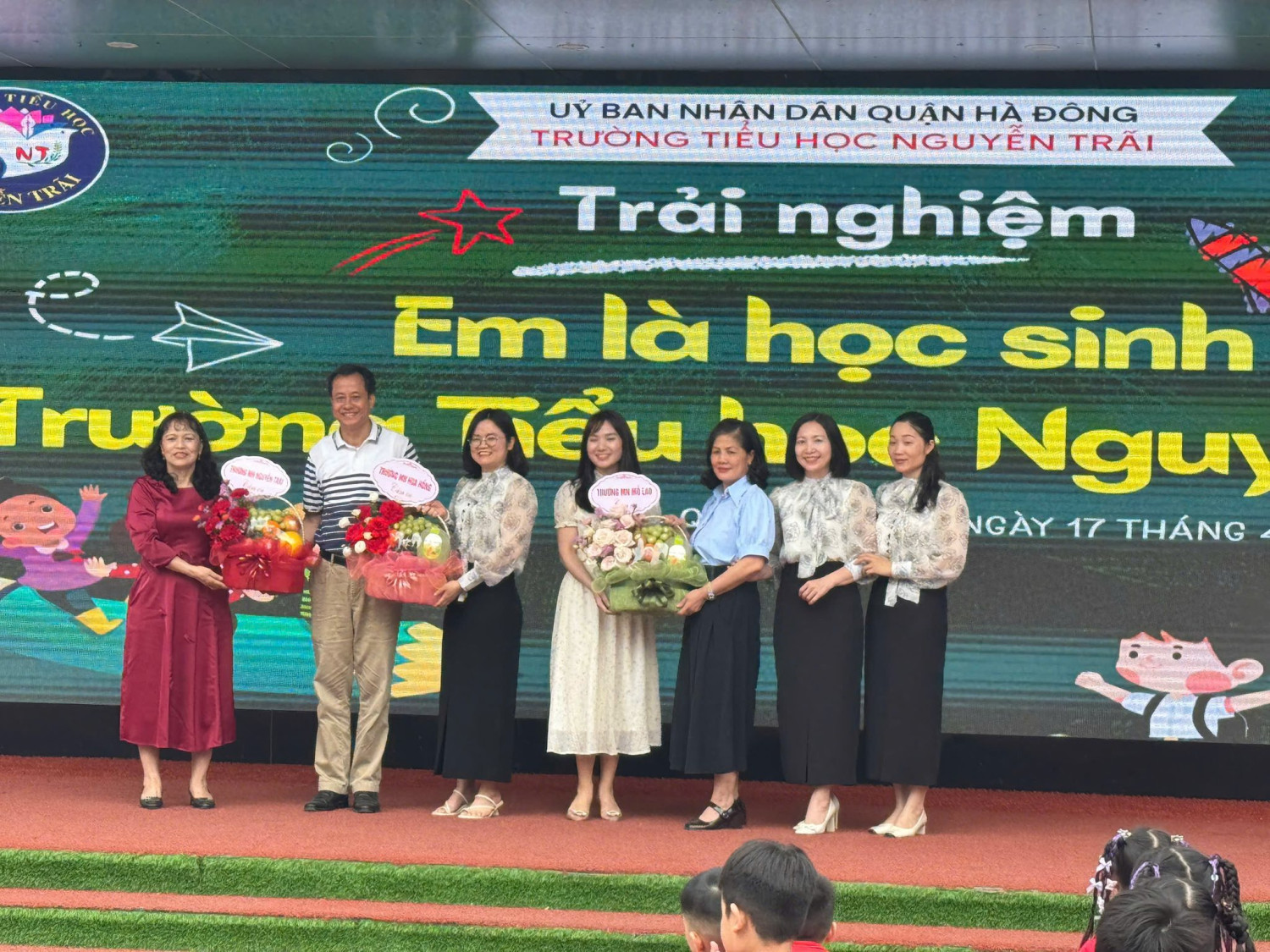 📚𝐂𝐡ươ𝐧𝐠 𝐭𝐫ì𝐧𝐡 𝐭𝐫ả𝐢 𝐧𝐠𝐡𝐢ệ𝐦: EM LÀ HỌC SINH LỚP 1 TRƯỜNG TIỂU HỌC NGUYỄN TRÃI 📚